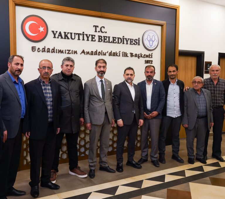 Yakutiyemize bağlı merkez mahalle muhtarlarımız belediyemize ziyarette bulundular.